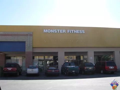45245 Kingtree Ave, Lancaster, CA 93534 photo 9