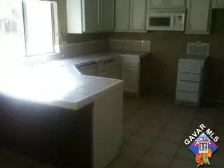 44172 Devol St, Lancaster, CA 93535 photo 3