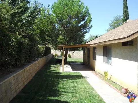 37817 Birch Tree Ln, Palmdale, CA 93550 photo 11