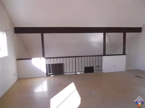 1000 Caperton St, Lancaster, CA 93535 photo 5