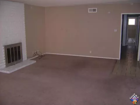 328 E Avenue J12, Lancaster, CA 93535 photo 4