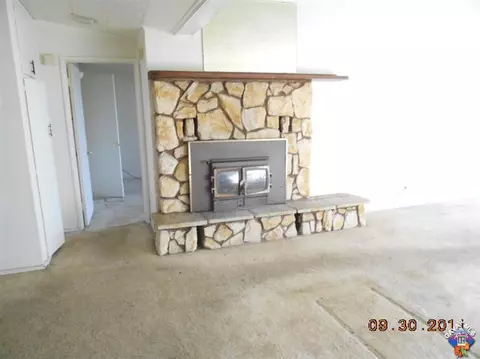 44140 Carolside Ave, Lancaster, CA 93535 photo 2
