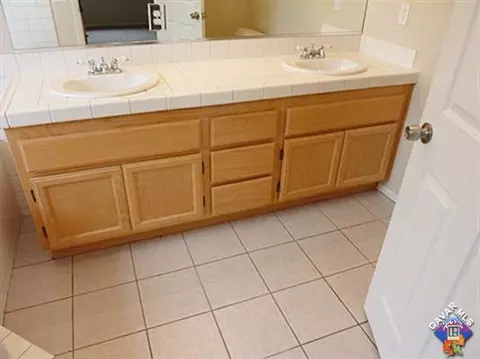 1320 Herzel Ave, Lancaster, CA 93535 photo 11