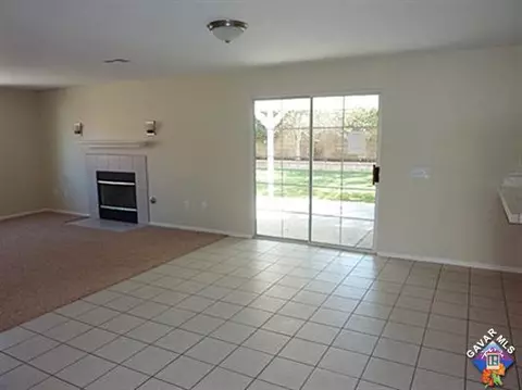 1320 Herzel Ave, Lancaster, CA 93535 photo 4