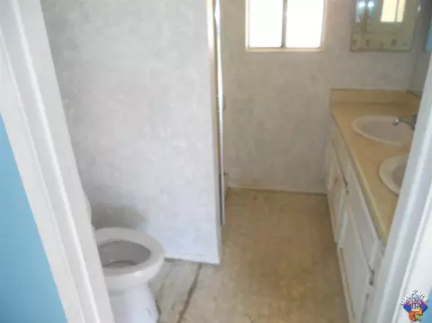 1152 Dianron Rd, Palmdale, CA 93551 photo 6