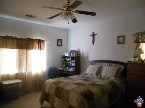 43716 Sawgrass Ln, Lancaster, CA 93536 photo 5