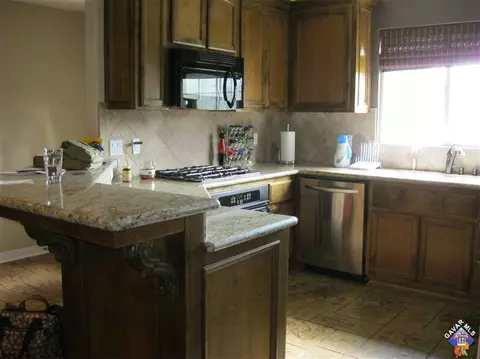 20417 Weston Ave, Tehachapi, CA 93561 photo 3