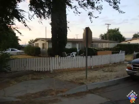 825 Aspen Dr, Tehachapi, CA 93561 photo 1
