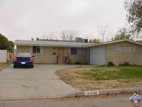 44708 Raysack Ave, Lancaster, CA 93535 photo 2