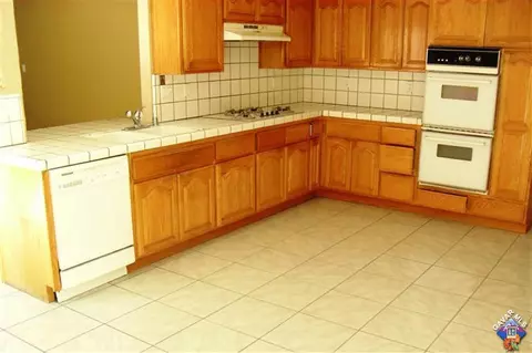 37729 27th St, Palmdale, CA 93550 photo 7