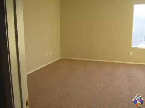 37509 Deville St, Palmdale, CA 93552 photo 14