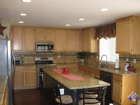 1728 Thomas Dr, Lancaster, CA 93535 photo 14