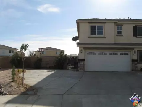 1728 Thomas Dr, Lancaster, CA 93535 photo 5