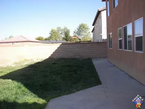 2055 Krystal Ave, Lancaster, CA 93536 photo 5
