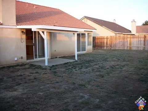 2034 Greentree St, Lancaster, CA 93535 photo 14