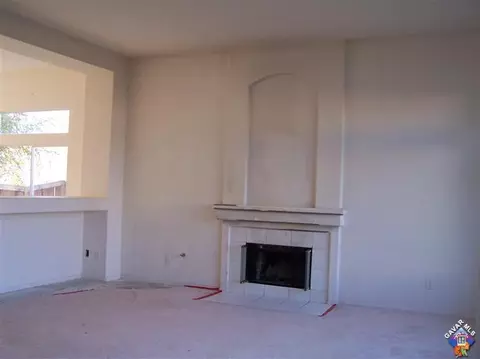 36902 Andora Dr, Palmdale, CA 93550 photo 2