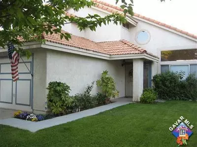 43719 Byron Dr, Lancaster, CA 93535 photo 3