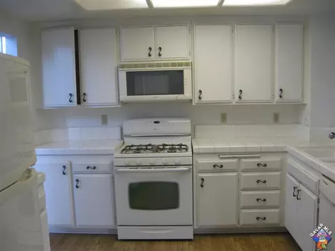 43719 Byron Dr, Lancaster, CA 93535 photo 9