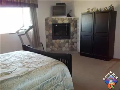 43738 Elena St, Lancaster, CA 93536 photo 8