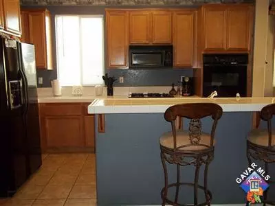 43738 Elena St, Lancaster, CA 93536 photo 3