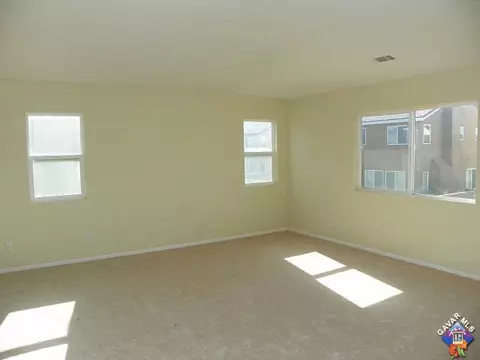 44339 Raven Ln, Lancaster, CA 93536 photo 9