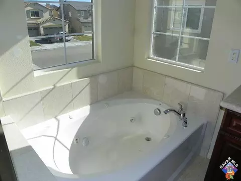 44339 Raven Ln, Lancaster, CA 93536 photo 6