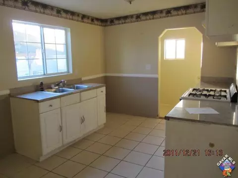 45045 Division St, Lancaster, CA 93535 photo 8