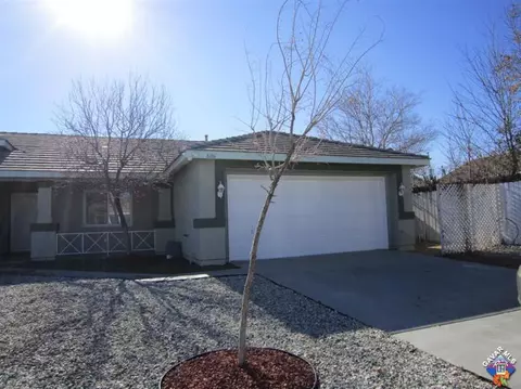6116 Lighthouse Ln, Palmdale, CA 93552 photo 4