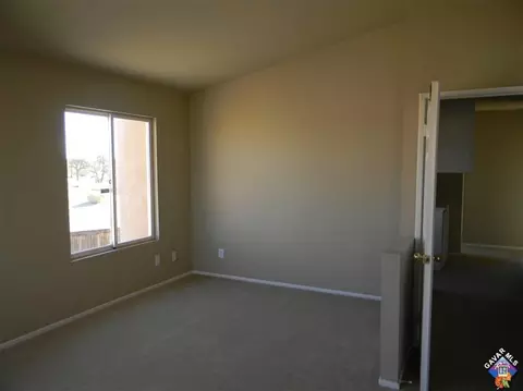 5657 Eisenhower Way, Palmdale, CA 93552 photo 10