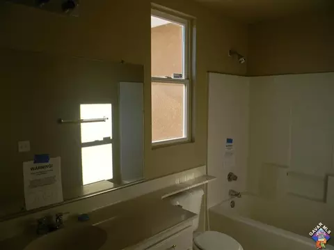 5657 Eisenhower Way, Palmdale, CA 93552 photo 8
