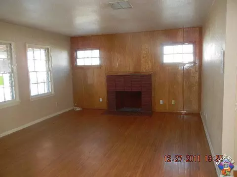44338 Date Ave, Lancaster, CA 93534 photo 2