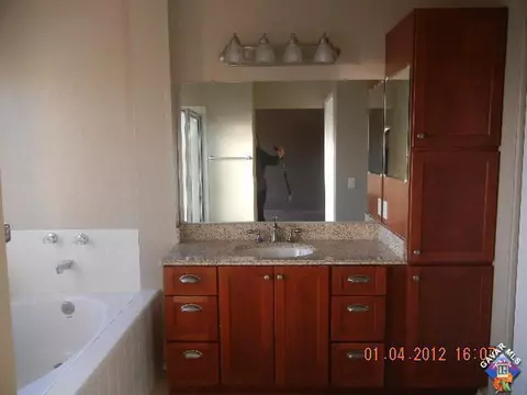 3218 Thomas Ave, Palmdale, CA 93550 photo 7