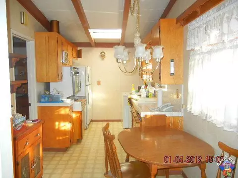 44027 3rd St, Lancaster, CA 93535 photo 7