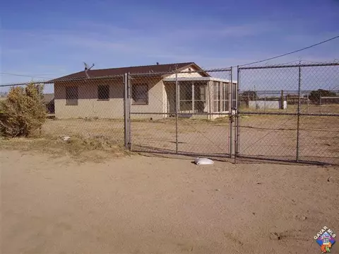 47652 85th St, Lancaster, CA 93536 photo 1
