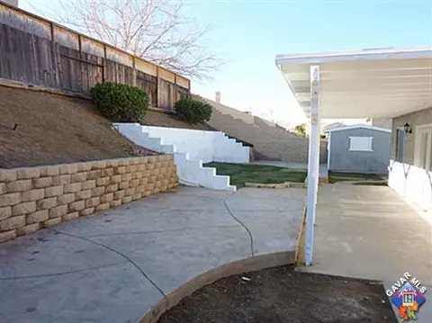 1402 Onyx Dr, Palmdale, CA 93550 photo 27