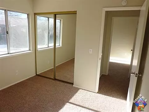 1402 Onyx Dr, Palmdale, CA 93550 photo 20