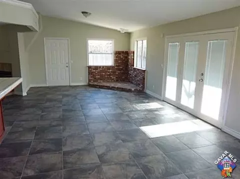 1402 Onyx Dr, Palmdale, CA 93550 photo 11