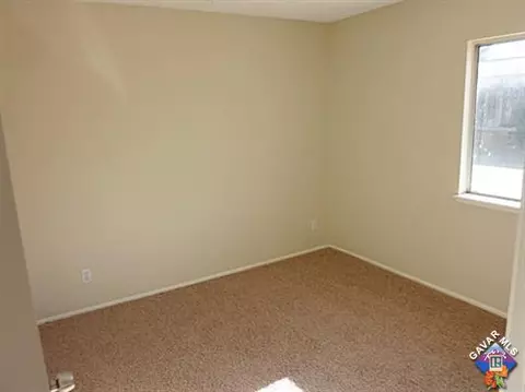 1402 Onyx Dr, Palmdale, CA 93550 photo 19