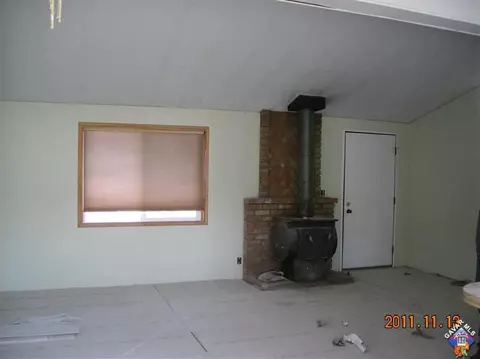 17070 Fort Tejon Rd, Llano, CA 93544 photo 3