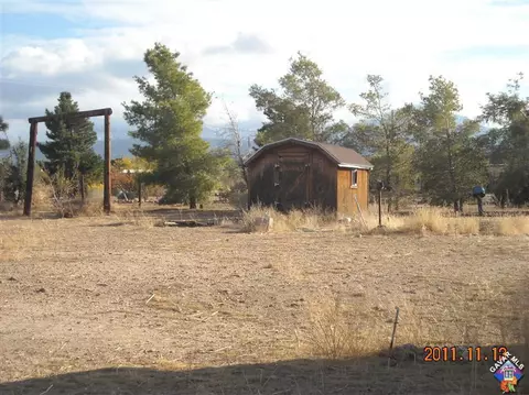 17070 Fort Tejon Rd, Llano, CA 93544 photo 2