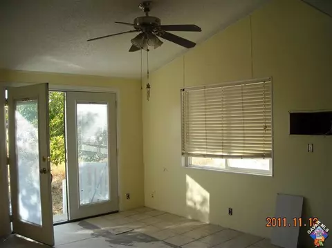 17070 Fort Tejon Rd, Llano, CA 93544 photo 4
