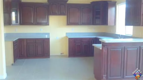 44242 27th St, Lancaster, CA 93535 photo 5