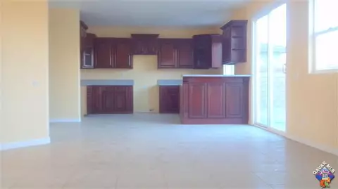 44242 27th St, Lancaster, CA 93535 photo 4