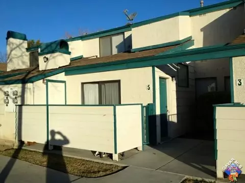 44454 E 15th St #5, Lancaster, CA 93535 photo 2