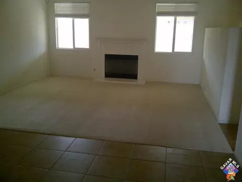 44649 Ruthron Ave, Lancaster, CA 93536 photo 2