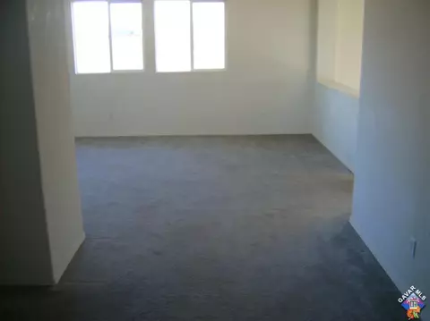 44262 Maria Cir, Lancaster, CA 93535 photo 2