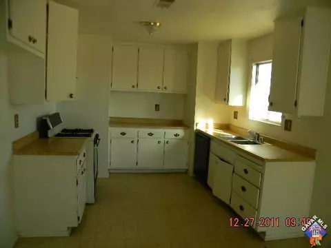 40938 179th St, Lancaster, CA 93535 photo 4