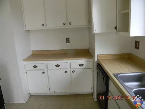 40938 179th St, Lancaster, CA 93535 photo 2