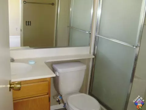 37040 57th St, Palmdale, CA 93552 photo 5