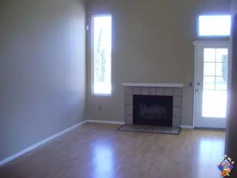 37040 57th St, Palmdale, CA 93552 photo 3